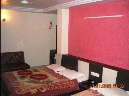 Hotel Asopalav Ambaji Zewnętrze zdjęcie