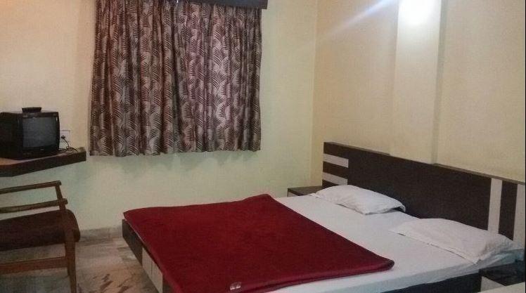 Hotel Asopalav Ambaji Zewnętrze zdjęcie